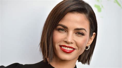 Jenna Dewan goes completely nude for photo shoot